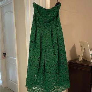 Vera Wang Strapless Green Lace Dress